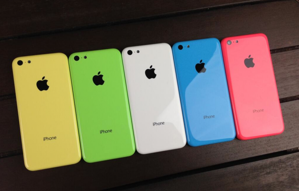 Rumor: Apple fermerà la produzione di iPhone 5C da metà 2015
